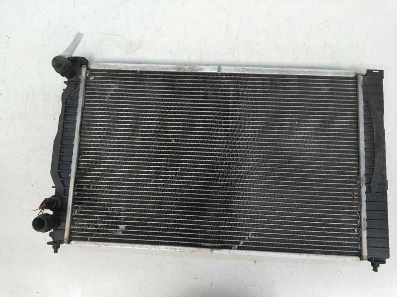 Recambio de radiador agua para volkswagen passat berlina (3b2) 1.8 referencia OEM IAM    Recambio de radiador agua para volkswagen passat berlina (3b2) 1.8 referencia OEM IAM