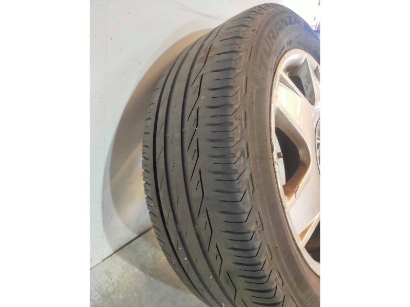 Recambio de juego llantas para volkswagen bora berlina (1j2) highline referencia OEM IAM  CUBIERTAS 205/55/16