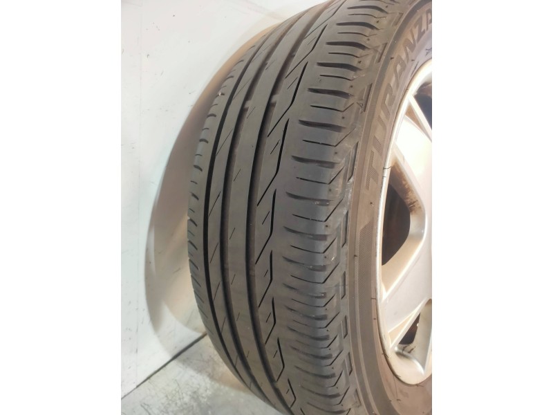 Recambio de juego llantas para volkswagen bora berlina (1j2) highline referencia OEM IAM  CUBIERTAS 205/55/16