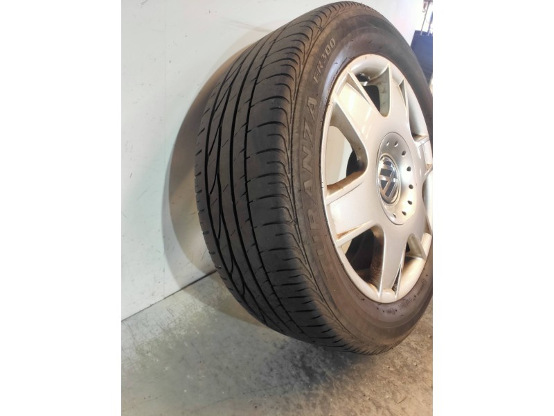 Recambio de juego llantas para volkswagen bora berlina (1j2) highline referencia OEM IAM  CUBIERTAS 205/55/16