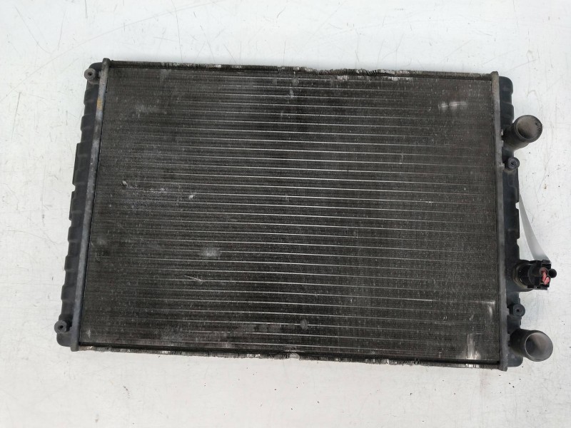 Recambio de radiador agua para volkswagen polo berlina (6n1) 1.9 diesel referencia OEM IAM   