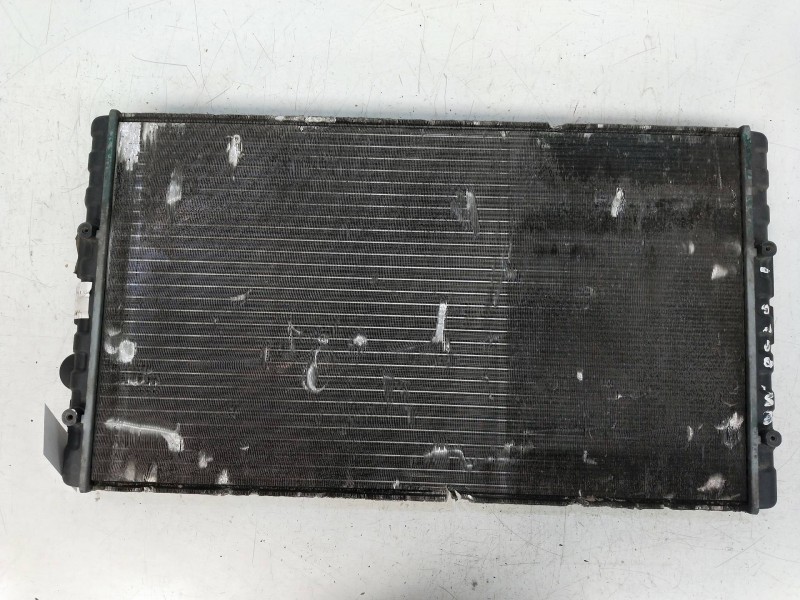 Recambio de radiador agua para volkswagen polo berlina (6n1) 1.0 referencia OEM IAM   