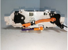 Recambio de mando calefaccion / aire acondicionado para peugeot 208 style referencia OEM IAM 9819611577 T77304B E1178373 2