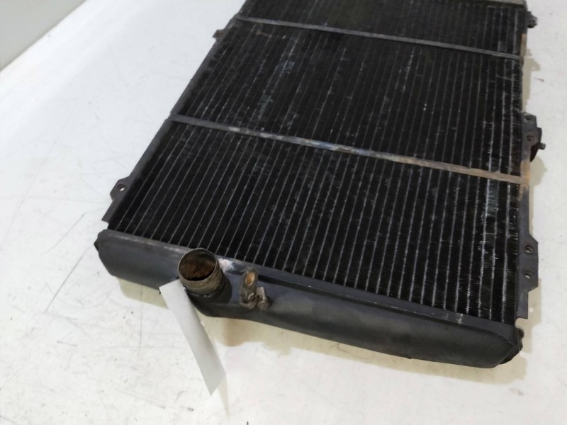 Recambio de radiador agua para volkswagen santana (327) 2.0 referencia OEM IAM   