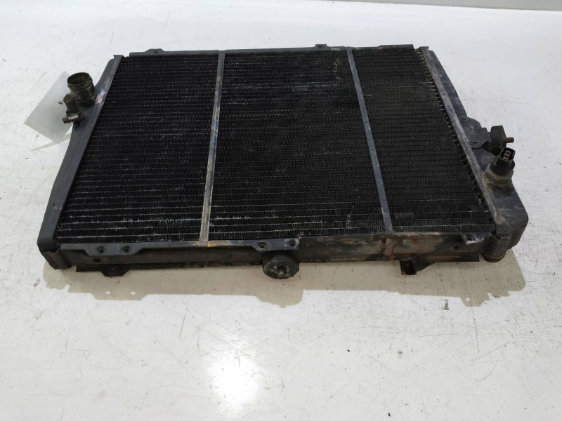 Recambio de radiador agua para volkswagen santana (327) 2.0 referencia OEM IAM   