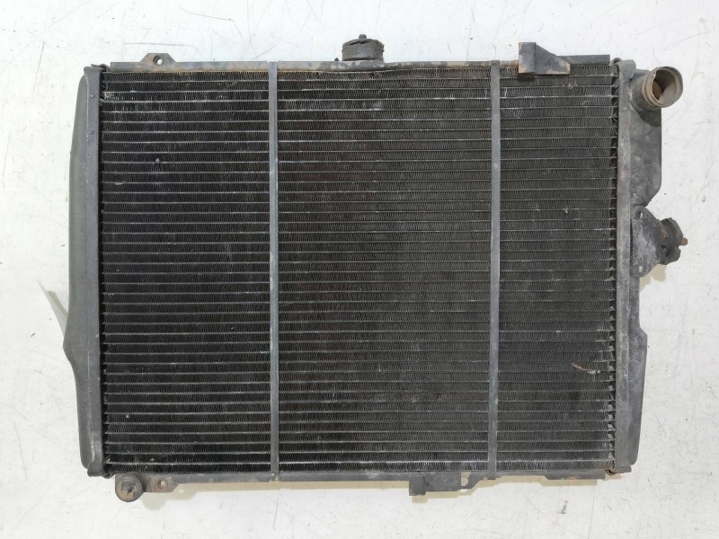 Recambio de radiador agua para volkswagen santana (327) 2.0 referencia OEM IAM   