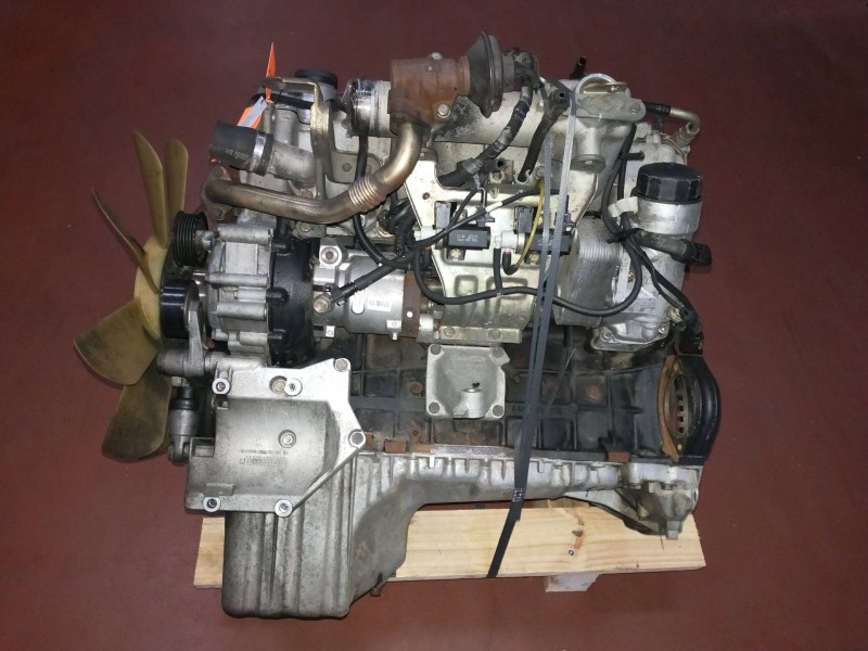 Recambio de motor completo para ssangyong rexton 2.7 turbodiesel cat referencia OEM IAM 665925 12542852 DELPHI