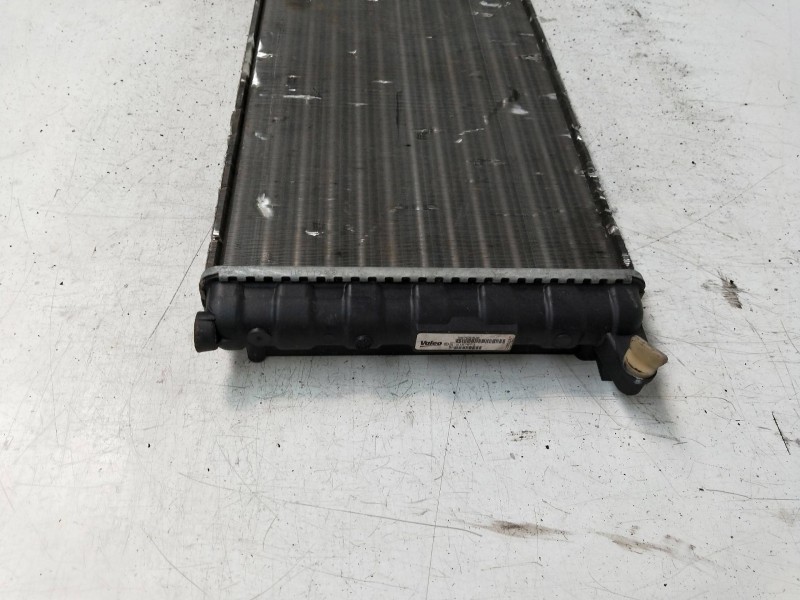 Recambio de radiador agua para fiat panda referencia OEM IAM 597654W0  