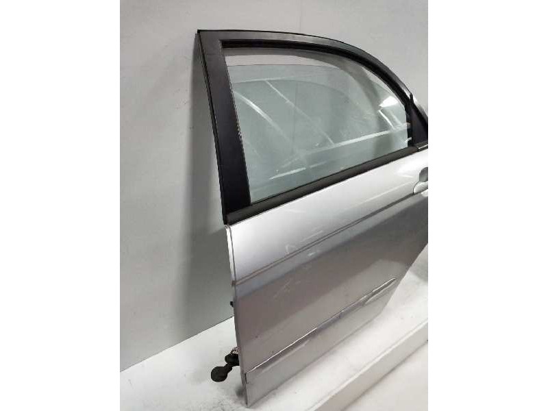 Recambio de puerta trasera izquierda para kia cerato 2.0 turbodiesel cat referencia OEM IAM   