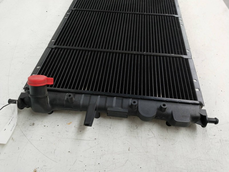 Recambio de radiador agua para fiat bravo (198) 1.9 8v jtd cat referencia OEM IAM 864068L0   Recambio de radiador agua para fiat bravo (198) 1.9 8v jtd cat referencia OEM IAM 864068L0