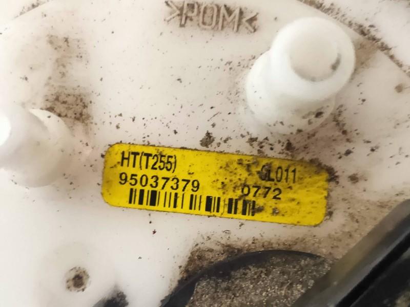 Recambio de bomba combustible para chevrolet aveo ls referencia OEM IAM 95037379  