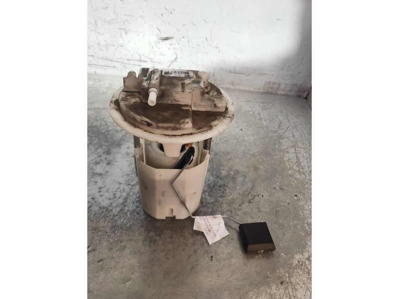 Recambio de bomba combustible para citroen c4 picasso exclusive referencia OEM IAM 9684994380  