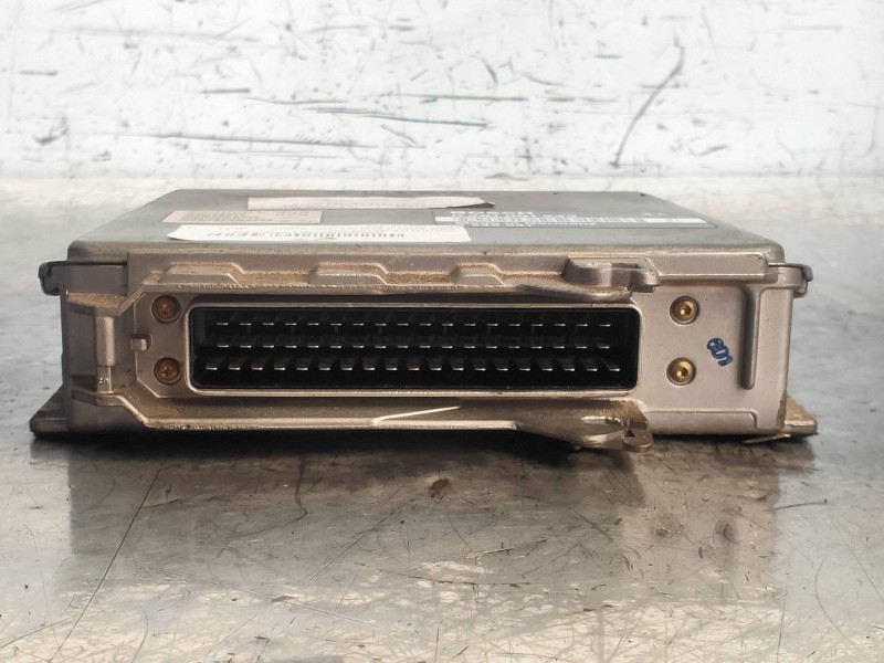 Recambio de centralita motor uce para bmw serie 3 berlina (e36) 318tds referencia OEM IAM 0281001243 2246061 2245541