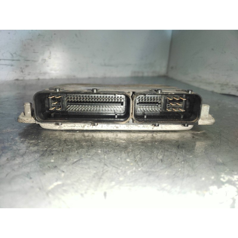 Recambio de centralita motor uce para volkswagen golf iv berlina (1j1) básico referencia OEM IAM 0281011195 038906019KH EDC15P