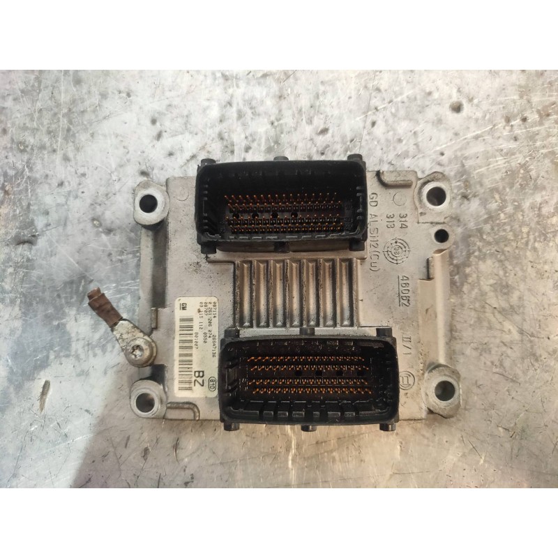 Recambio de centralita motor uce para opel corsa c club referencia OEM IAM 0261206074 BZ 