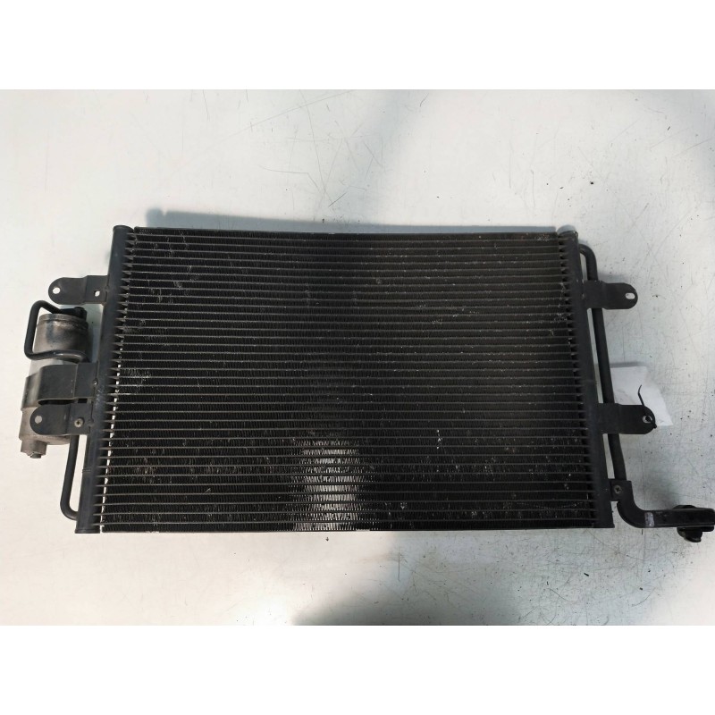 Recambio de condensador / radiador aire acondicionado para audi a3 (8l) 1.6 referencia OEM IAM 1J0820411D  