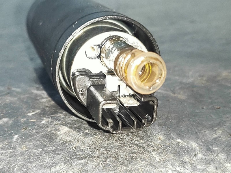 Recambio de bomba combustible para audi a6 berlina (4b2) 2.5 tdi referencia OEM IAM 0580314068  