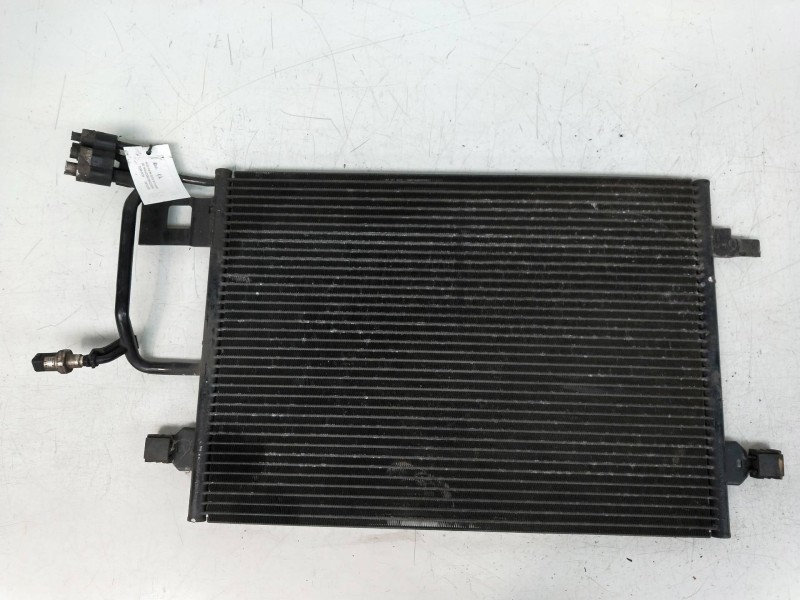 Recambio de condensador / radiador aire acondicionado para audi a4 avant (b5) 2.5 tdi referencia OEM IAM 4825941 4945635 