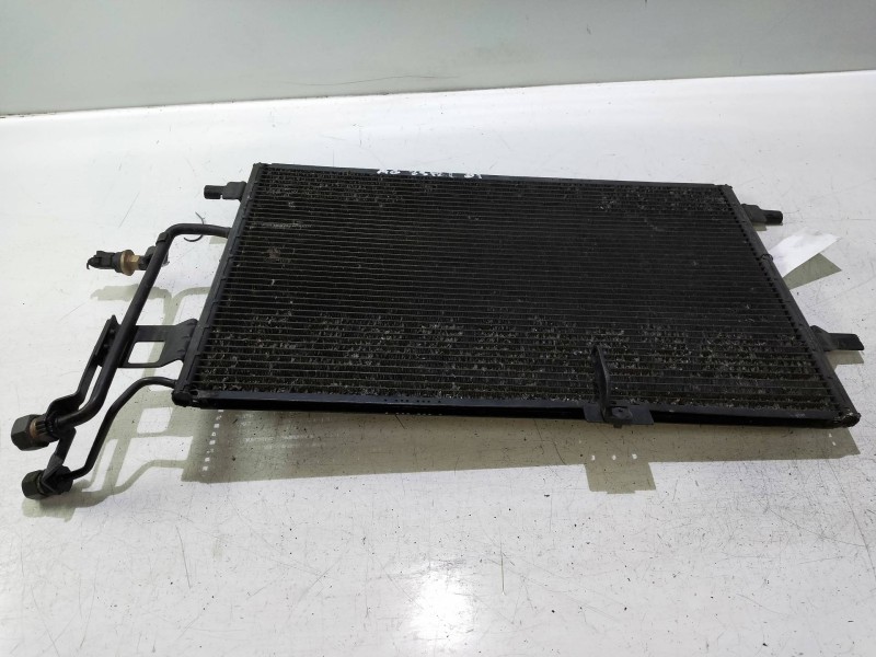 Recambio de condensador / radiador aire acondicionado para audi a6 berlina (4b2) 2.5 tdi quattro referencia OEM IAM 4B0260401R M