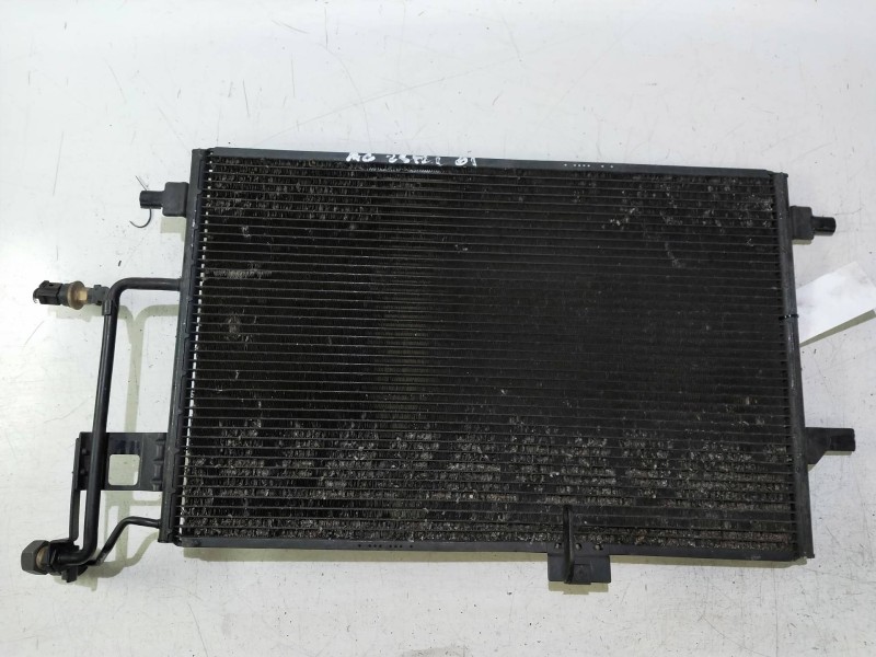 Recambio de condensador / radiador aire acondicionado para audi a6 berlina (4b2) 2.5 tdi quattro referencia OEM IAM 4B0260401R M