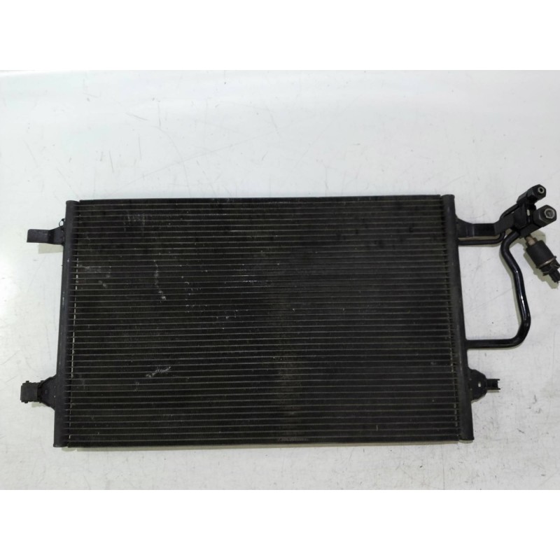 Recambio de condensador / radiador aire acondicionado para audi s8 (d2) 4.2 referencia OEM IAM 4D260401A 4825941 4945635