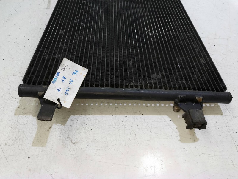 Recambio de condensador / radiador aire acondicionado para audi a8 (d2) 3.7 v8 32v referencia OEM IAM 4D0260401A  