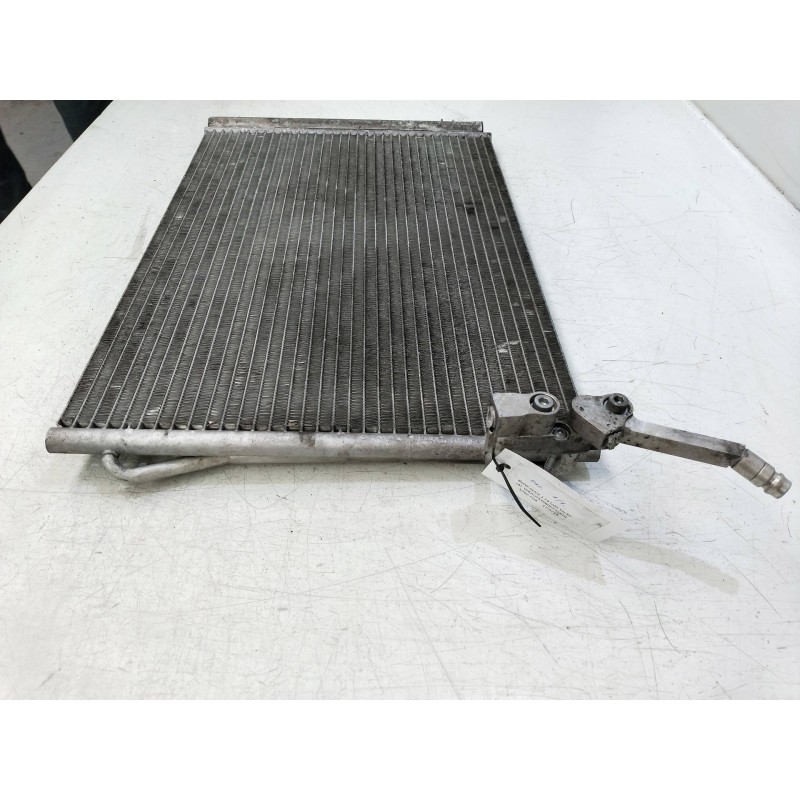 Recambio de condensador / radiador aire acondicionado para bmw serie 1 berlina (e81/e87) 116i referencia OEM IAM 3213295 6930038