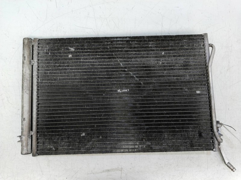 Recambio de condensador / radiador aire acondicionado para bmw serie 1 berlina (e81/e87) 116i referencia OEM IAM 3213295 6930038