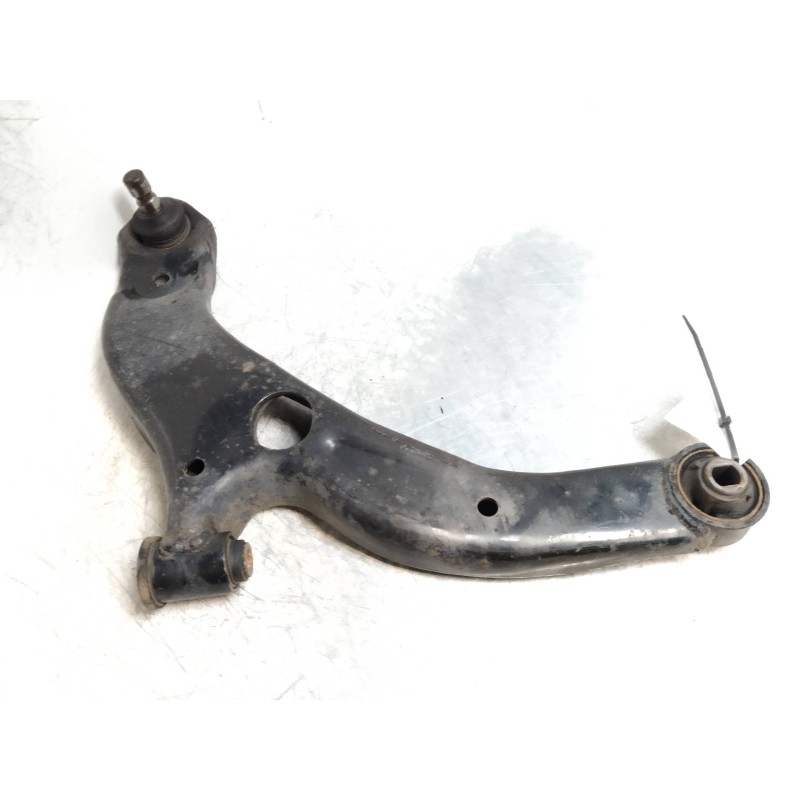 Recambio de brazo suspension inferior delantero derecho para mazda 323 berl. f/s (bj) 2.0 turbodiesel referencia OEM IAM   
