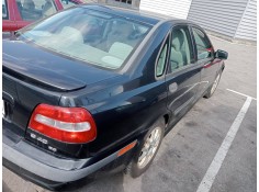 volvo s40 berlina del año 2001 2