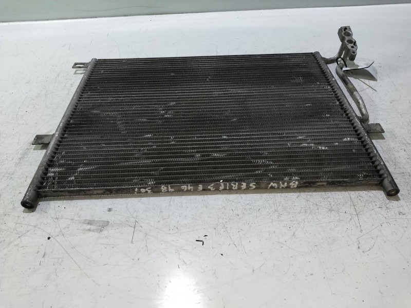 Recambio de condensador / radiador aire acondicionado para bmw serie 3 berlina (e46) 3.0 24v cat referencia OEM IAM 837761405 03