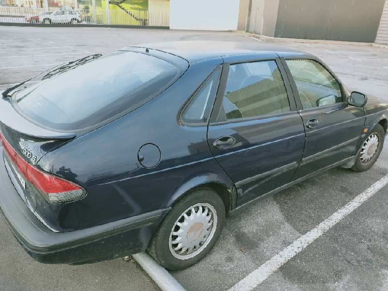 saab 900 berlina del año 1997