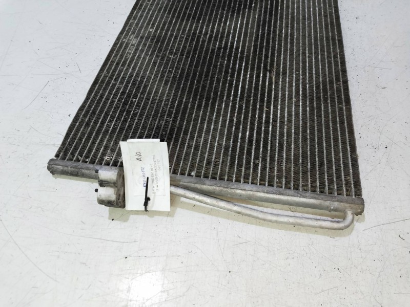 Recambio de condensador / radiador aire acondicionado para bmw serie 7 (e65/e66) 3.0 turbodiesel cat referencia OEM IAM   