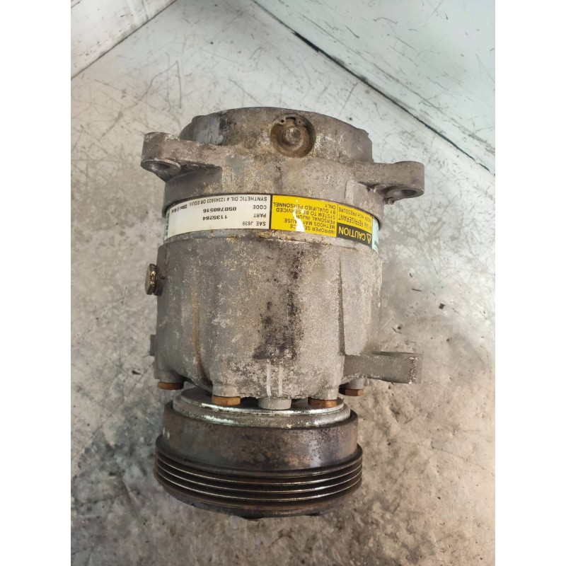 Recambio de compresor aire acondicionado para renault megane i classic (la0) 1.6e rn referencia OEM IAM 1135284  