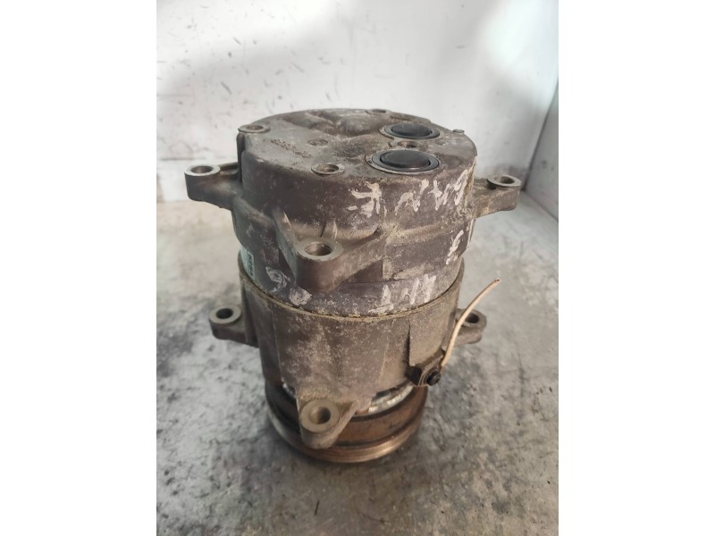 Recambio de compresor aire acondicionado para renault megane i classic (la0) 1.6e rn referencia OEM IAM 1135284  
