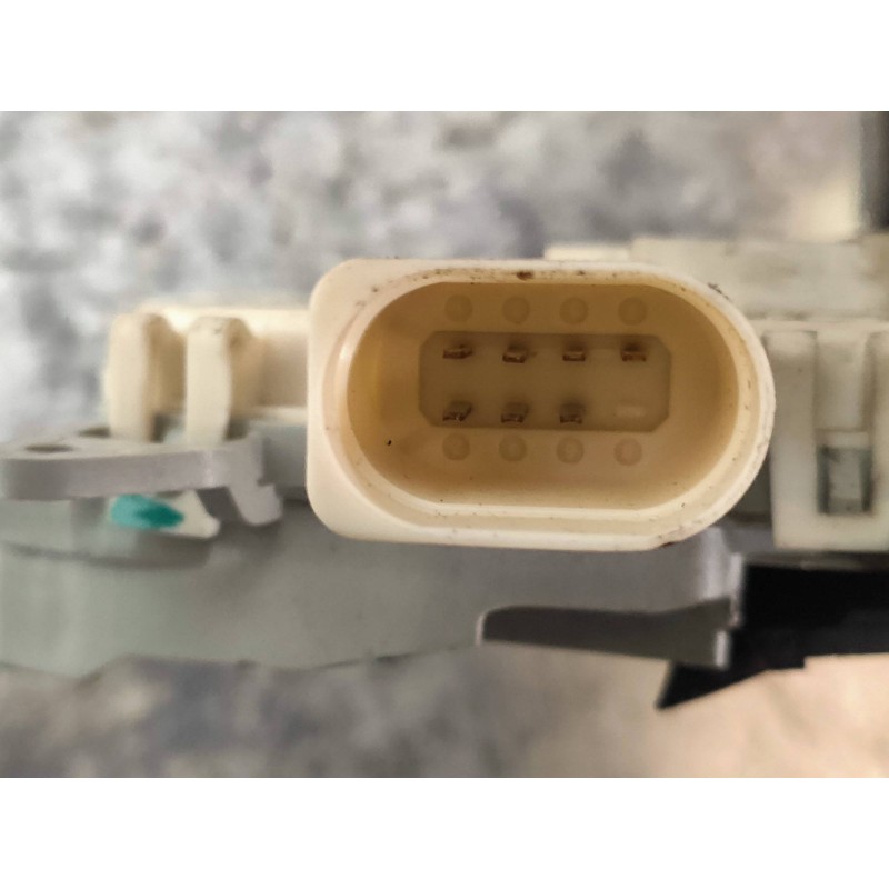 Recambio de motor cierre centralizado delantero izquierdo para audi a4 ber. (b8) básico referencia OEM IAM  JA68J1837015C 