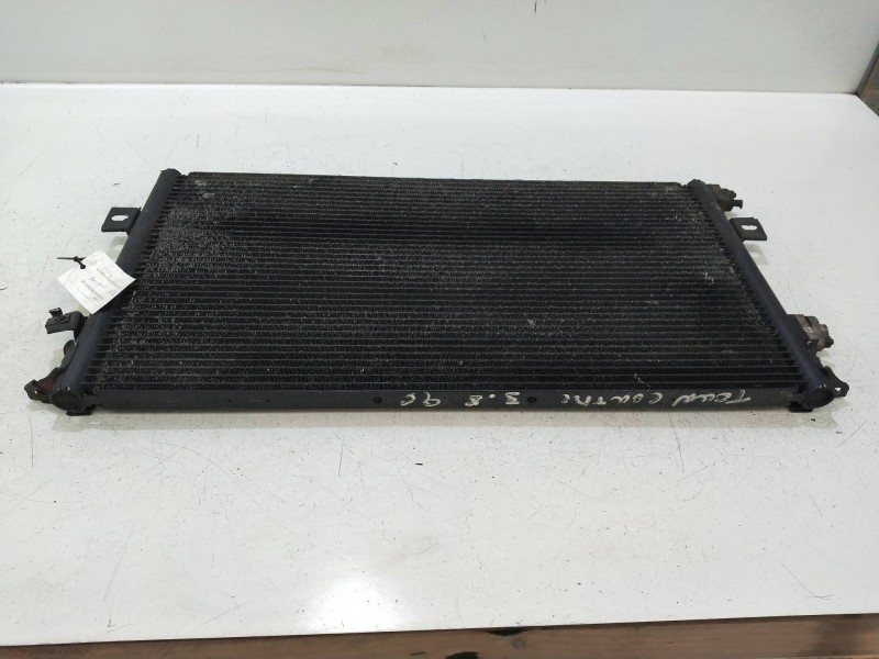 Recambio de condensador / radiador aire acondicionado para chrysler town contry 3.8 referencia OEM IAM 4682590  