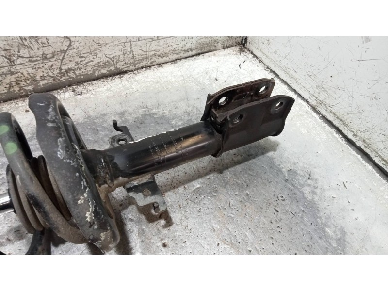 Recambio de amortiguador delantero izquierdo para renault scenic iii dynamique referencia OEM IAM   
