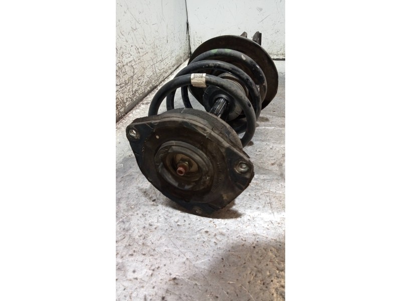 Recambio de amortiguador delantero izquierdo para renault scenic iii dynamique referencia OEM IAM   