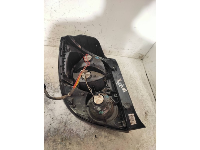 Recambio de piloto trasero derecho para chevrolet aveo berlina hatchback lt referencia OEM IAM   