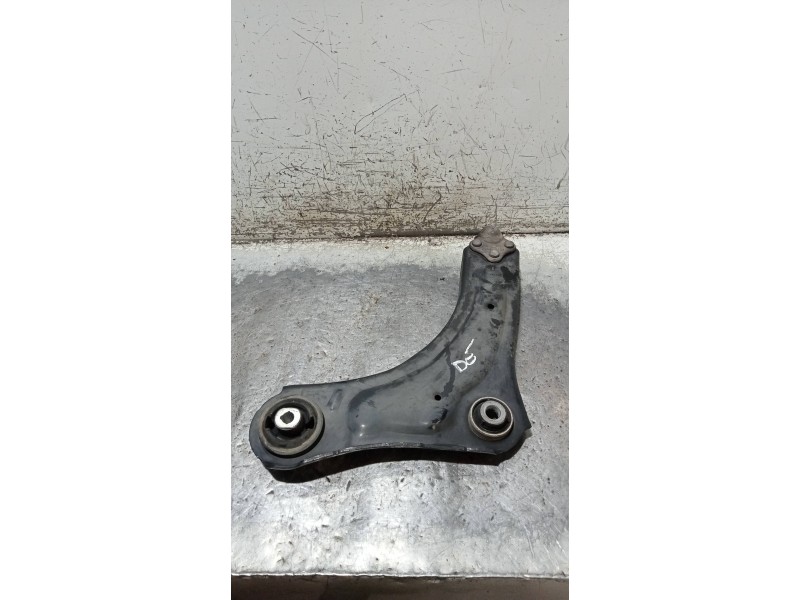 Recambio de brazo suspension inferior delantero derecho para renault scenic iii dynamique referencia OEM IAM 545000399R  