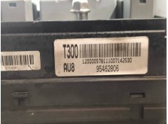 Recambio de caja reles / fusibles para chevrolet aveo berlina hatchback lt referencia OEM IAM 95462806 AU8 T300 2