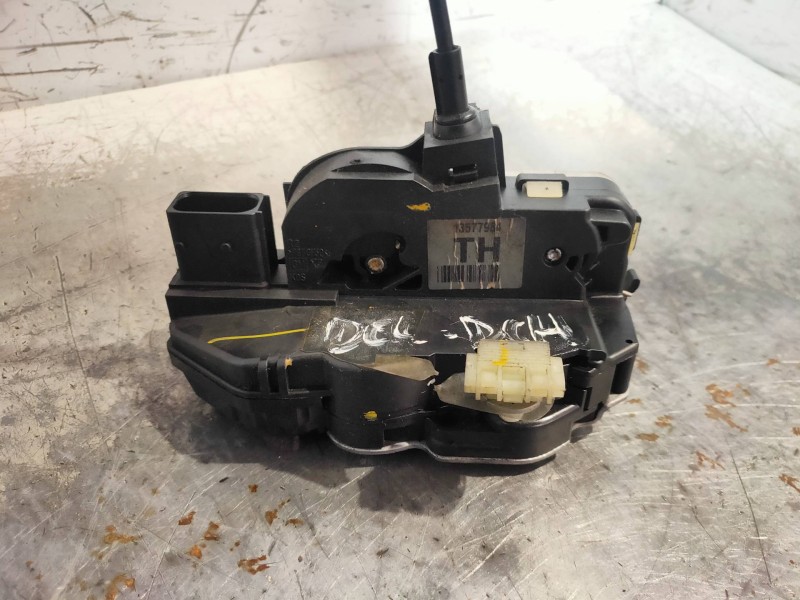 Recambio de motor cierre centralizado delantero derecho para chevrolet aveo berlina hatchback lt referencia OEM IAM 13577984  5P