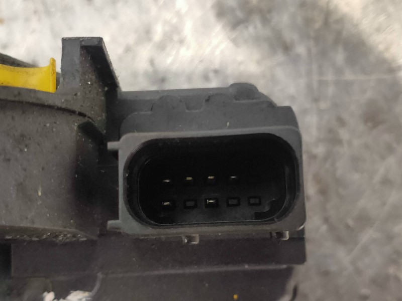 Recambio de motor cierre centralizado trasero izquierdo para chevrolet aveo berlina hatchback lt referencia OEM IAM 13578012  