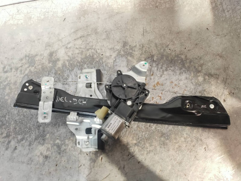 Recambio de elevalunas delantero derecho para chevrolet aveo berlina hatchback lt referencia OEM IAM 98810J3010 0130822464 5P