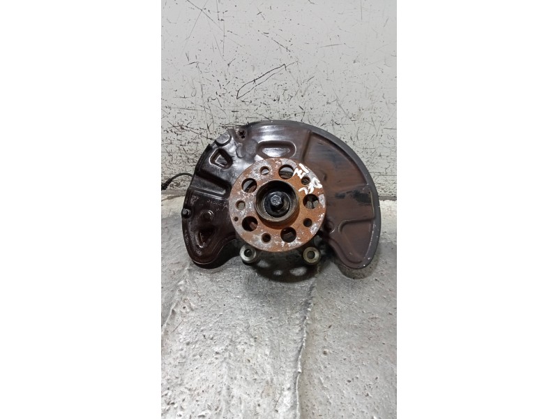 Recambio de mangueta delantera izquierda para mercedes clase glk (w204) glk glk 220 cdi be (204.902) referencia OEM IAM   