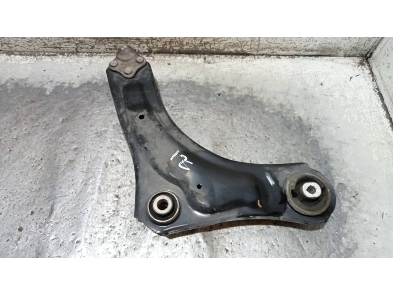 Recambio de brazo suspension inferior delantero izquierdo para renault scenic iii dynamique referencia OEM IAM 545016838R  