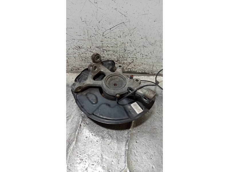 Recambio de mangueta delantera izquierda para mercedes clase glk (w204) glk glk 220 cdi be (204.902) referencia OEM IAM   