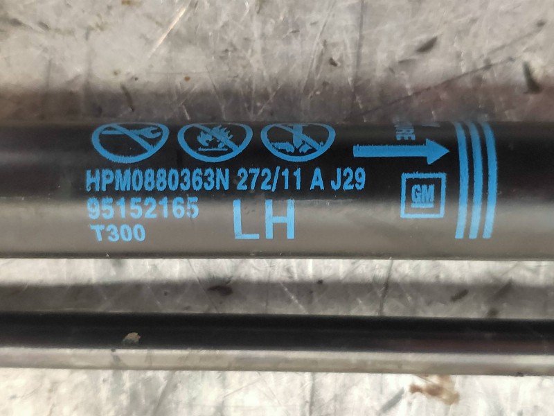 Recambio de amortiguadores maletero / porton para chevrolet aveo berlina hatchback lt referencia OEM IAM 95152165 92152166 