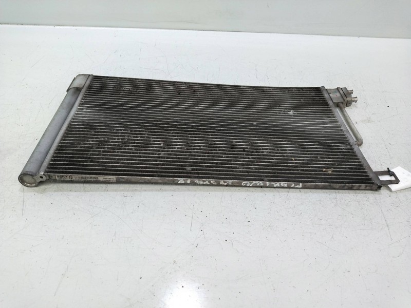 Recambio de condensador / radiador aire acondicionado para fiat fiorino básico furgón referencia OEM IAM D1478013  